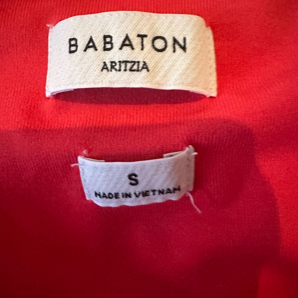 Elegant Strapless Aritzia’s Dress - Picture 7 of 8